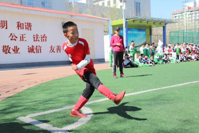 库里36分霍姆格伦伤退 勇士克雷霆升至西部第2