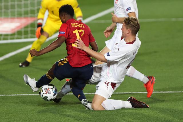 詹姆斯23+14天津力克北京 利夫18+8难挡3连败